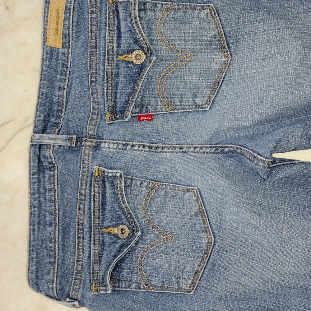 Levi's 545 Low boot cut jeans. - Picture 11 of 14